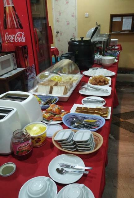 San Yar Shwe Pyi Hotel Янгон Екстериор снимка